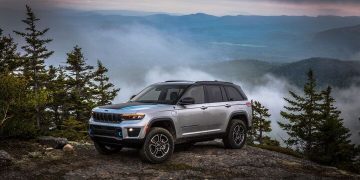 Jeep Grand Cherokee 4xe Recalled for Potential Drive Power Loss