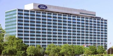 Ford Demolishing ‘Glass House’ As New Headquarters Nears Completion