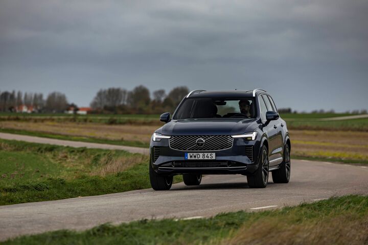 Recall Alert: 2026 Volvo XC90, Other Volvo models