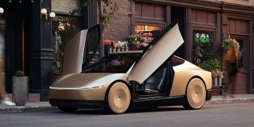 Tesla Robotaxis Involved in 14 Crashes in Eight Months