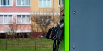 QOTD: How Can EV Charging Get Better For Apartment Dwellers?