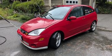 Used Car Of The Day: 2003 Ford Focus SVT