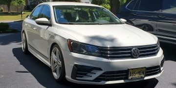Used Car Of The Day: 2017 Volkswagen Passat R-Line