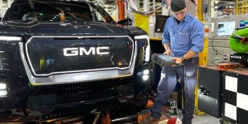 Factory Zero: GM Idles Electric Truck Plant Again