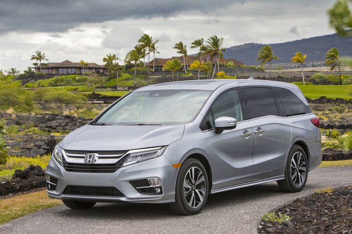 Honda Recalling 440K Minivans to Fix Airbag Issue