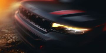 Jeep Teases a More Capable Grand Cherokee for 2026 — The Trailhawk is Coming