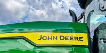 John Deere Paying Nearly $100 Million In Right-to-Repair Settlement